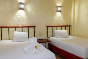 Best Top Hotels In Cancun / Hotel Hacienda