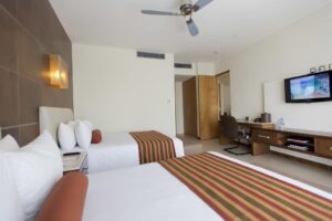 Best Top Hotels In Cancun / Krystal Urban Cancun Centro